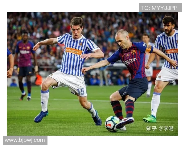 足球明星退役后的人生转型与职业生涯新篇章探索